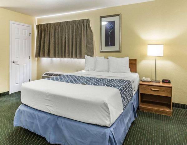 Suburban Extended Stay Hotel Fort Myers Cape Coral