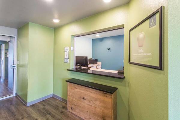 WoodSpring Suites Fort Walton Beach