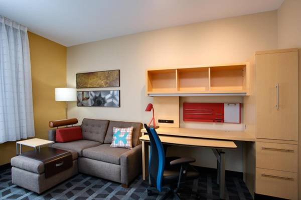 Workspace - TownePlace Suites by Marriott Gainesville Northwest