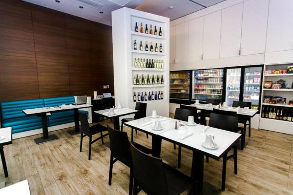 Three-Bedroom Beachwalk Resort Apartment