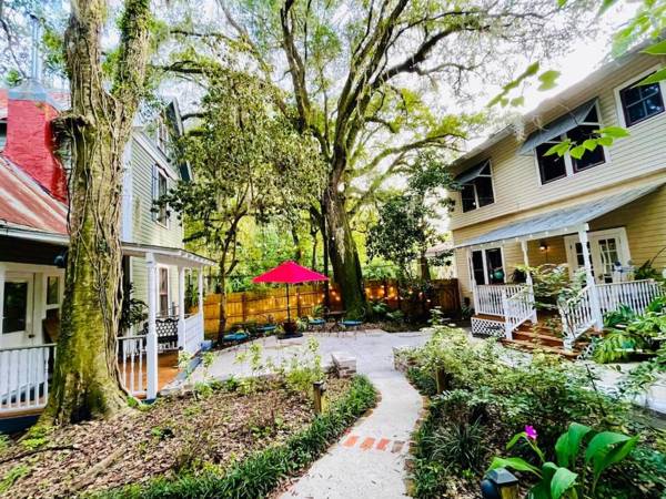 Grady House Bed and Breakfast