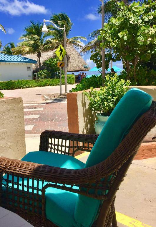 St Maurice Beach Inn