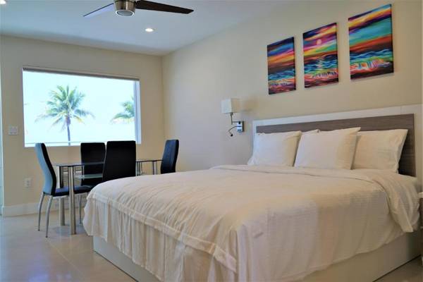 Diane Oceanfront Suites