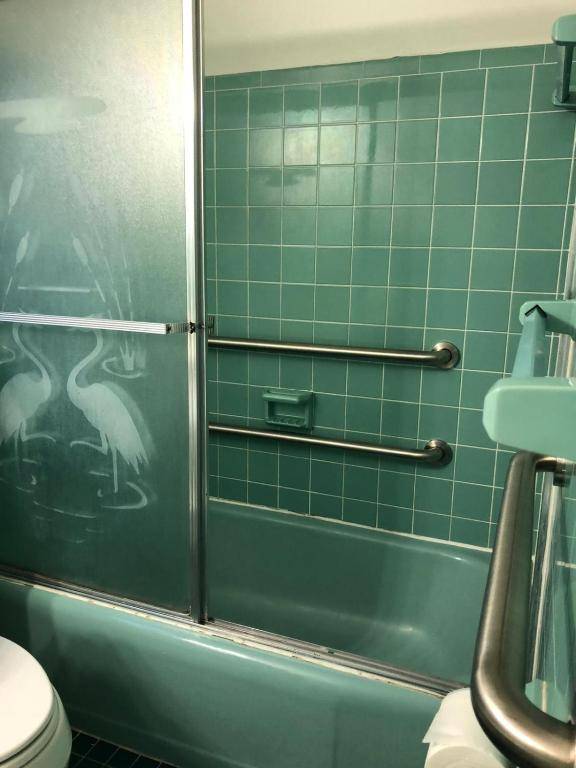 May-Dee Suites in Florida