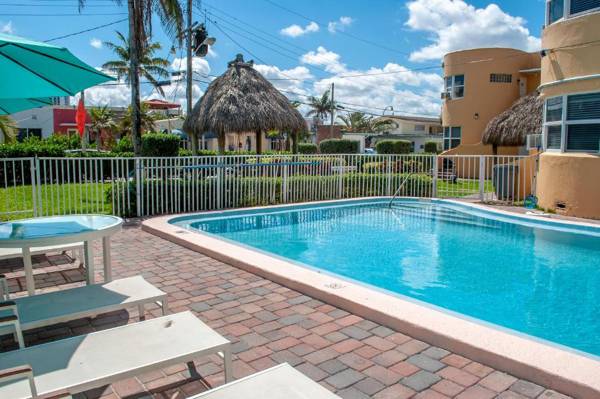 Hollywood Beach Seaside