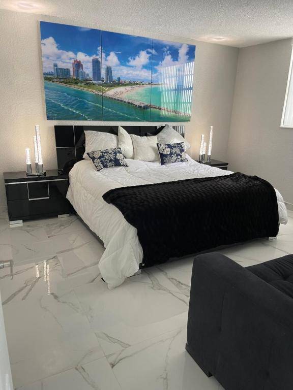 Beachfront Hollywood