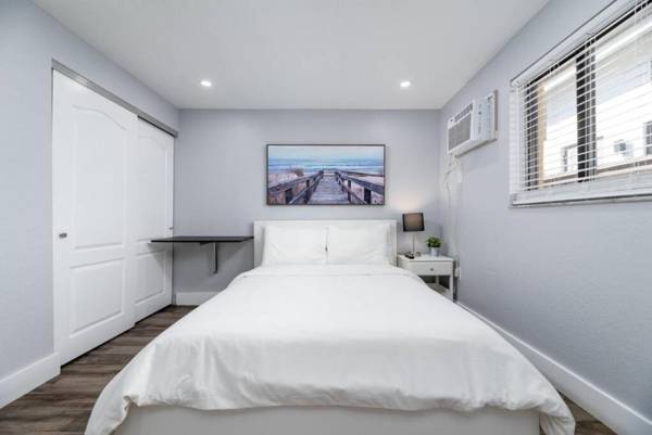 Shell on the Beach 102 - RENOVATED