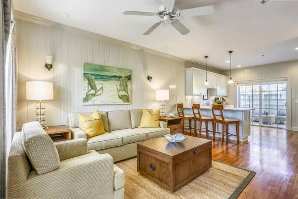 Charming Beach Condo with modern island authenticity