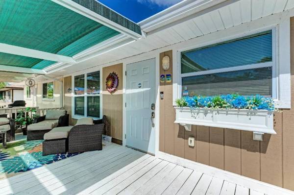 Anna Maria Island Sunshine Kiss Villa by The Island in the Sun