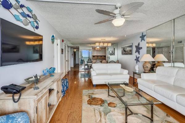 SandCastle 2703 - NEW! Coastal Beachfront Getaway