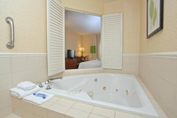 Fairfield Inn and Suites Jacksonville Beach