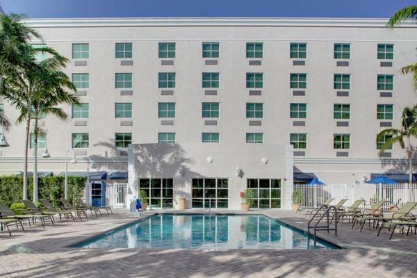 Holiday Inn Express & Suites Miami Kendall an IHG Hotel