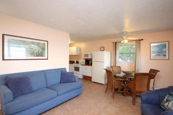 Sunset Cove Beach Resort