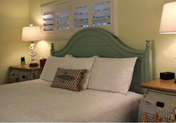 Kona Kai Resort and Gallery