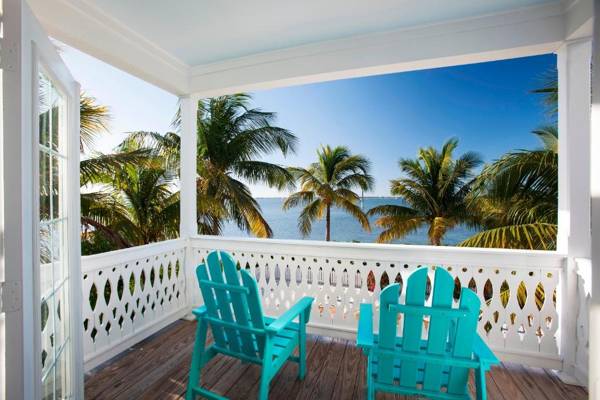Parrot Key Hotel & Villas