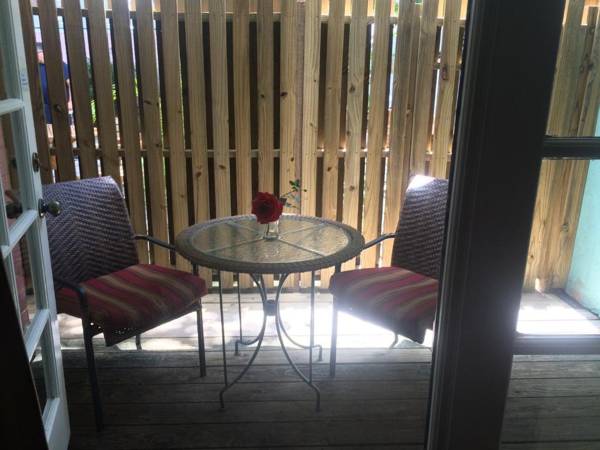 Courtney's Place Historic Cottages & Inns