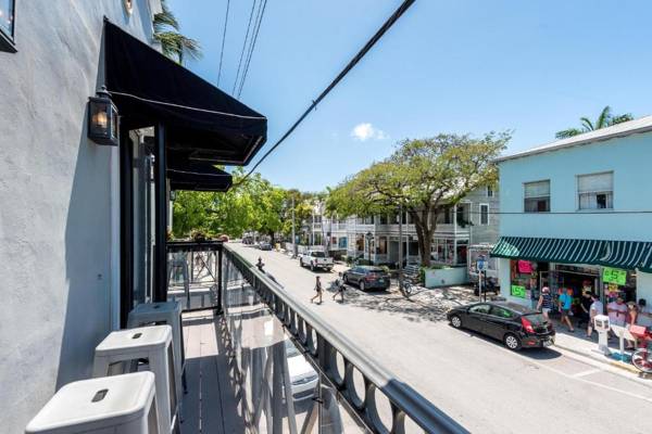 Pescado Penthouse On Duval