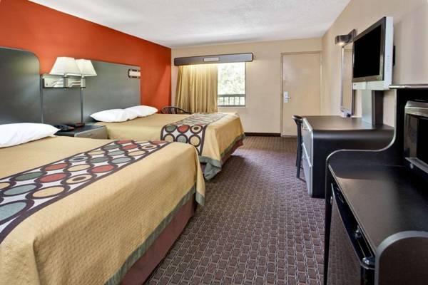 Super 8 by Wyndham Kissimmee/Maingate/Orlando Area