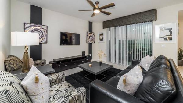 Dominic Door Steps from Disney World