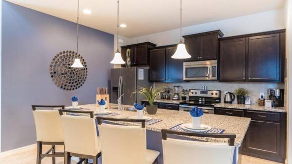 Akuna Matata Elegant Home