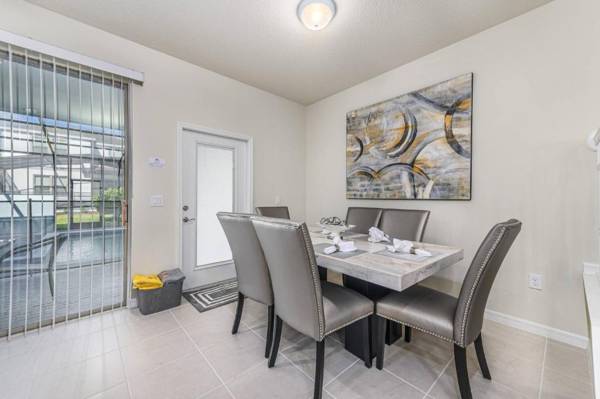 Splendid 5 Bd w/ Pool @ Windsor Westside 8921