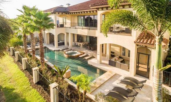 Exclusive Mansion with Large Private Pool on Reunion Resort and Spa Orlando Mansion 4742