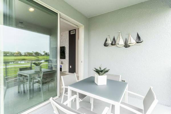 Gorgeous 3Bd/2Ba Condo Close to Disney @StoreyLakeResort 108 3151