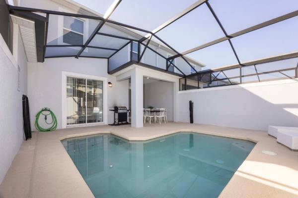 Stunning 4 Bd Close to Disney w/ Pool @ Storey Lake Resort 4369