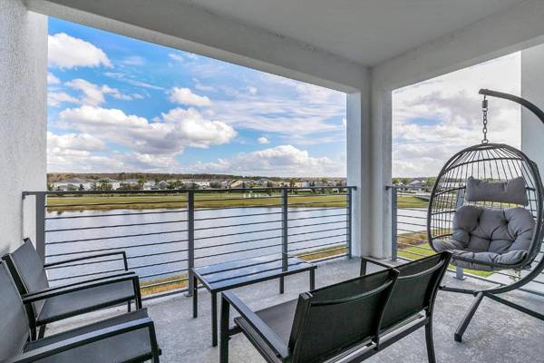 Modern and Spacious 2BD Condo with Pound View close to Disney #3171SL306