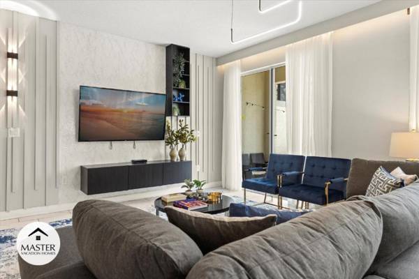 5 Bedroom- 4 Bathroom Storey Lake 5007 WA