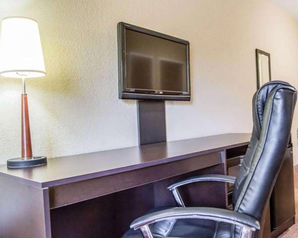 Workspace - Sleep Inn & Suites Lakeland I-4