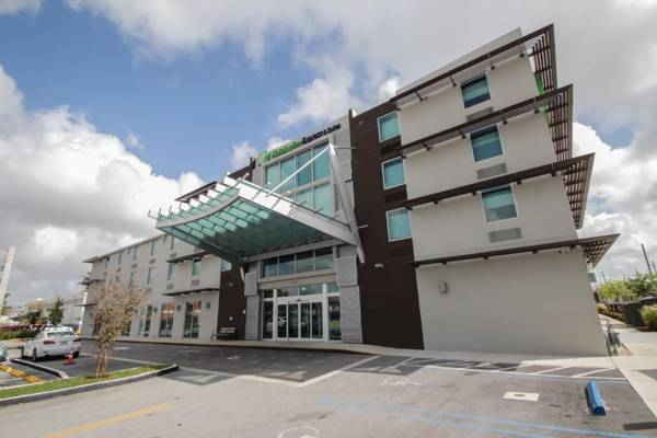 Holiday Inn Express & Suites Miami Airport East an IHG Hotel