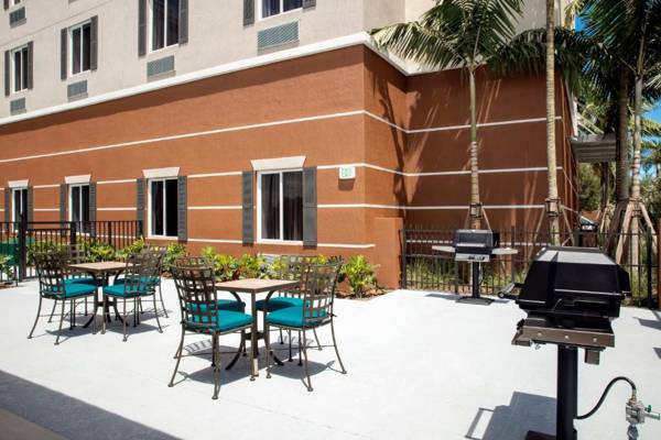 Candlewood Suites - Miami Exec Airport - Kendall an IHG Hotel