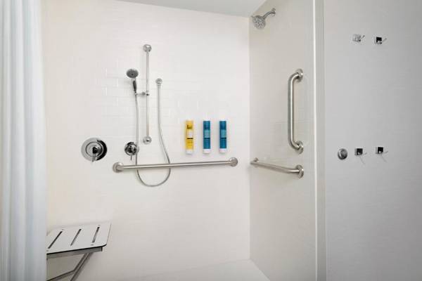 Tru By Hilton Miami Airport South Blue Lagoon Fl