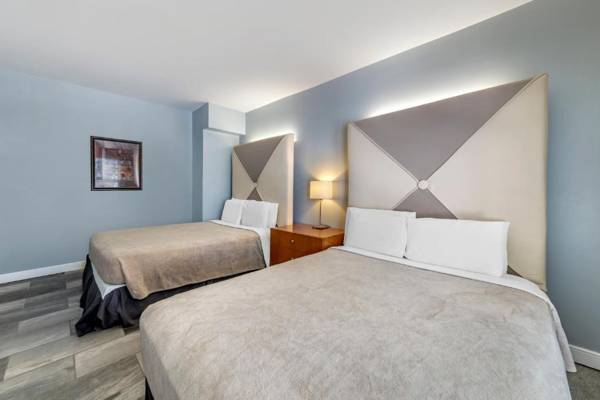 La Flora Powered by LuxUrban