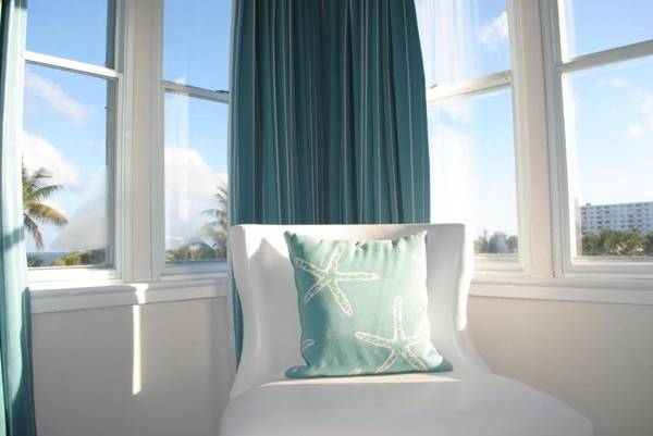 Beacon South Beach Hotel