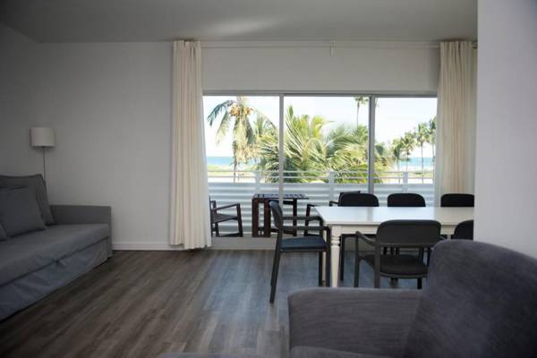 12th and Ocean Suites Powered by LuxUrban