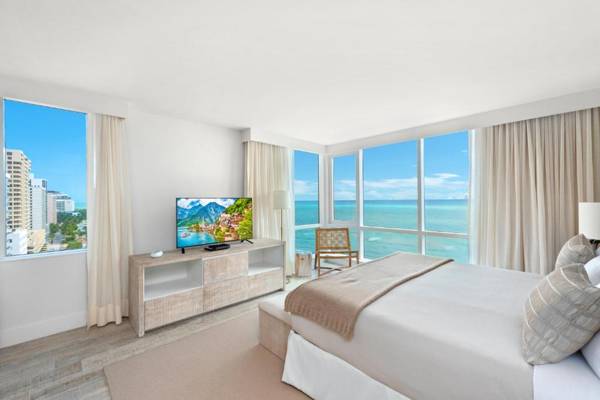 Oceanfront Private Condo at 1 Hotel & Homes -1219
