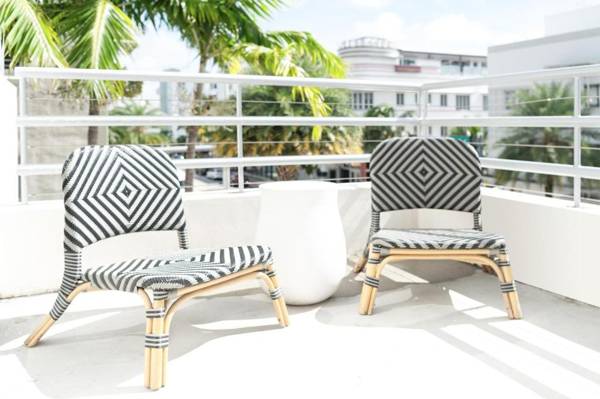 Jurny Suites - Miami Beach