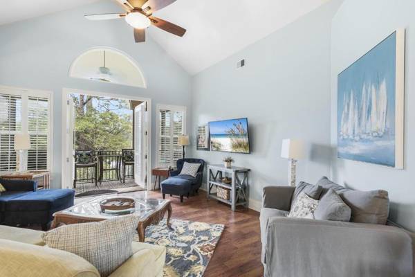 Turnberry 8546 (2G) - 3BR 2BA - (6)