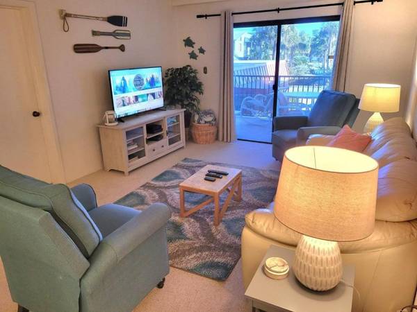 Hacienda del Sol II - 204