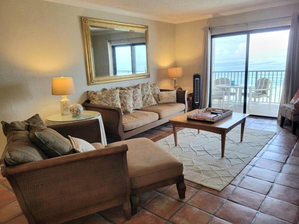 Hacienda del Sol II - 516