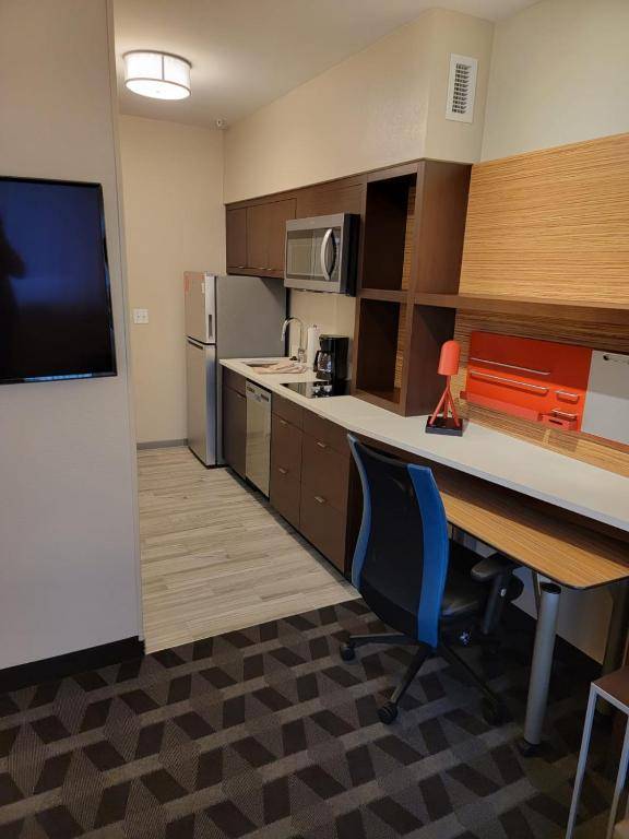 Workspace - TownePlace Suites by Marriott Niceville Eglin AFB Area