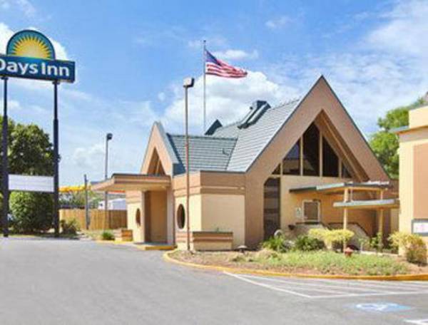 Days Inn by Wyndham Ocala North