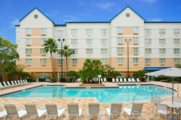 Fairfield Inn & Suites by Marriott Orlando Lake Buena Vista in the Marriott Village