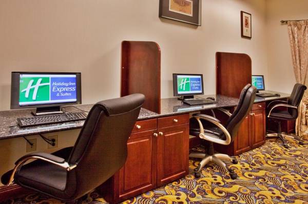 Workspace - Holiday Inn Express Orlando-Ocoee East an IHG Hotel