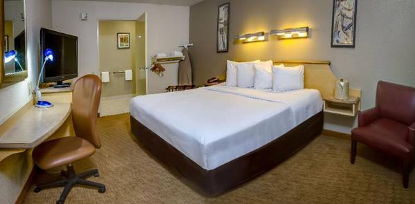 Midpointe Hotel by Rosen Hotels & Resorts