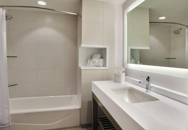 Courtyard by Marriott Orlando South/Grande Lakes Area