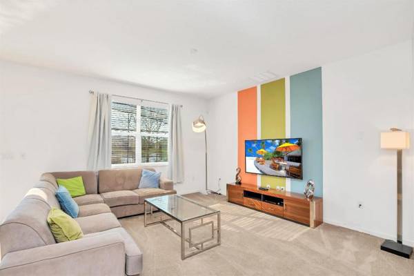 6BR Home Near Disney - Family Resort - Private Pool and BBQ!