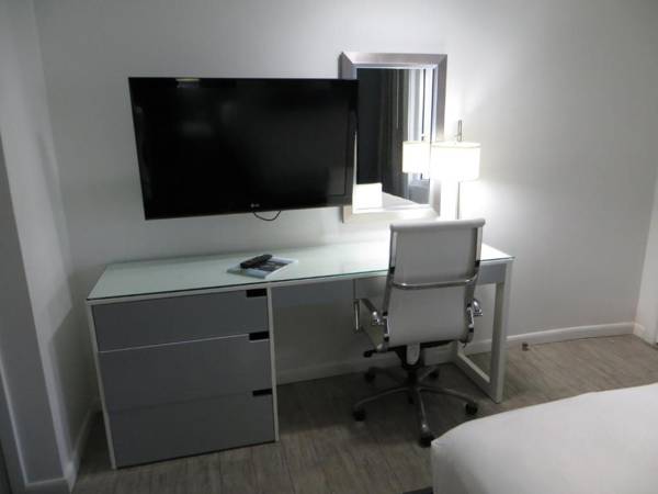 Workspace - Lotus Boutique Inn and Suites